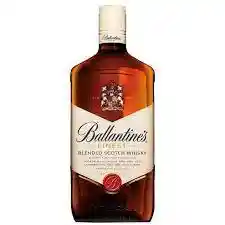 Ballantines Whisky . 1 Lt