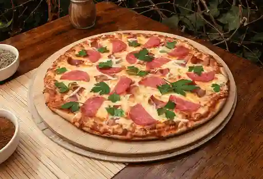 Pizza Mamalluca Med.