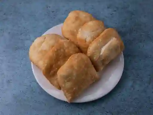 Empanadas de Queso Fritas 1/2 Doc