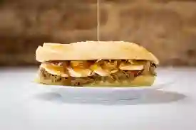 Sándwich Sencilla de Carne Casera