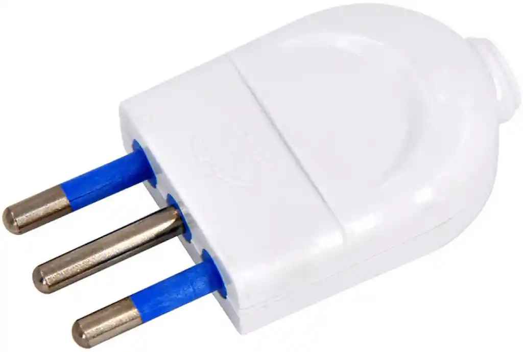 Enchufe Macho Blanco 10 A  220V 1 Un