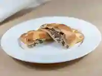 Empanada champignon y queso