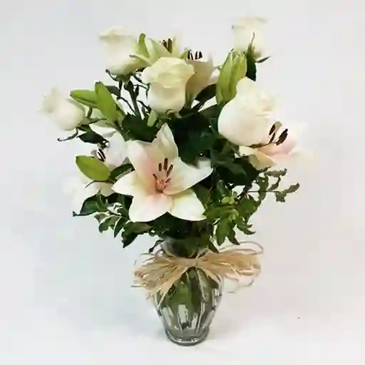 Fino Florero De Rosas Y Liliums