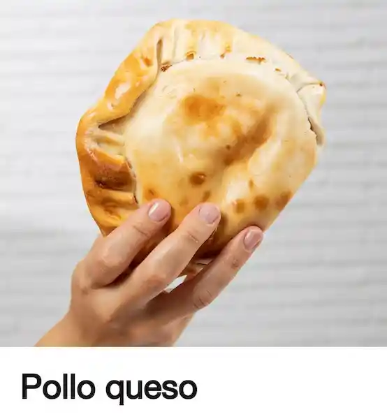 Empanada Pollo y Queso