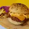 Burger Pollo Crispy + Papas Fritas