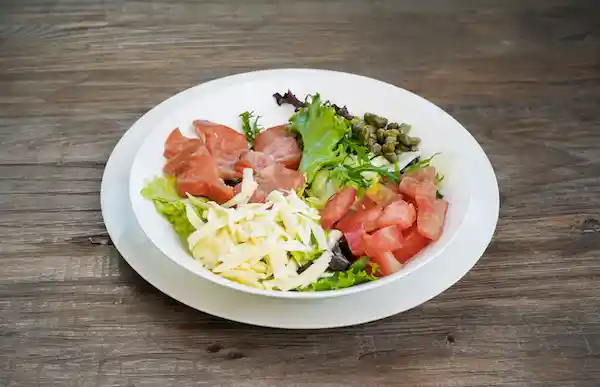 Ensalada de Salmon