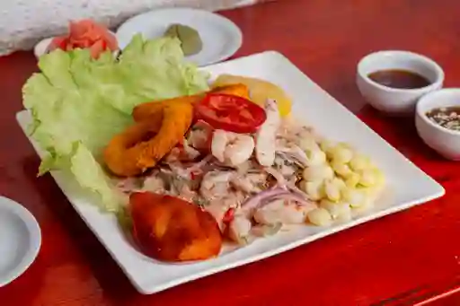 Ceviche Mixto