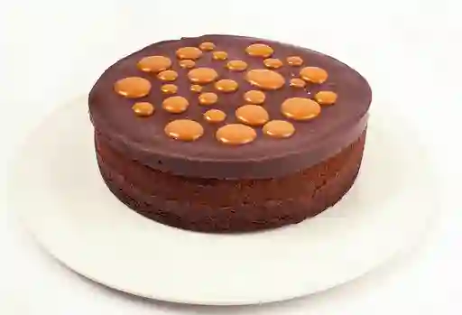 Cheesecake Snickers (20 Cms)