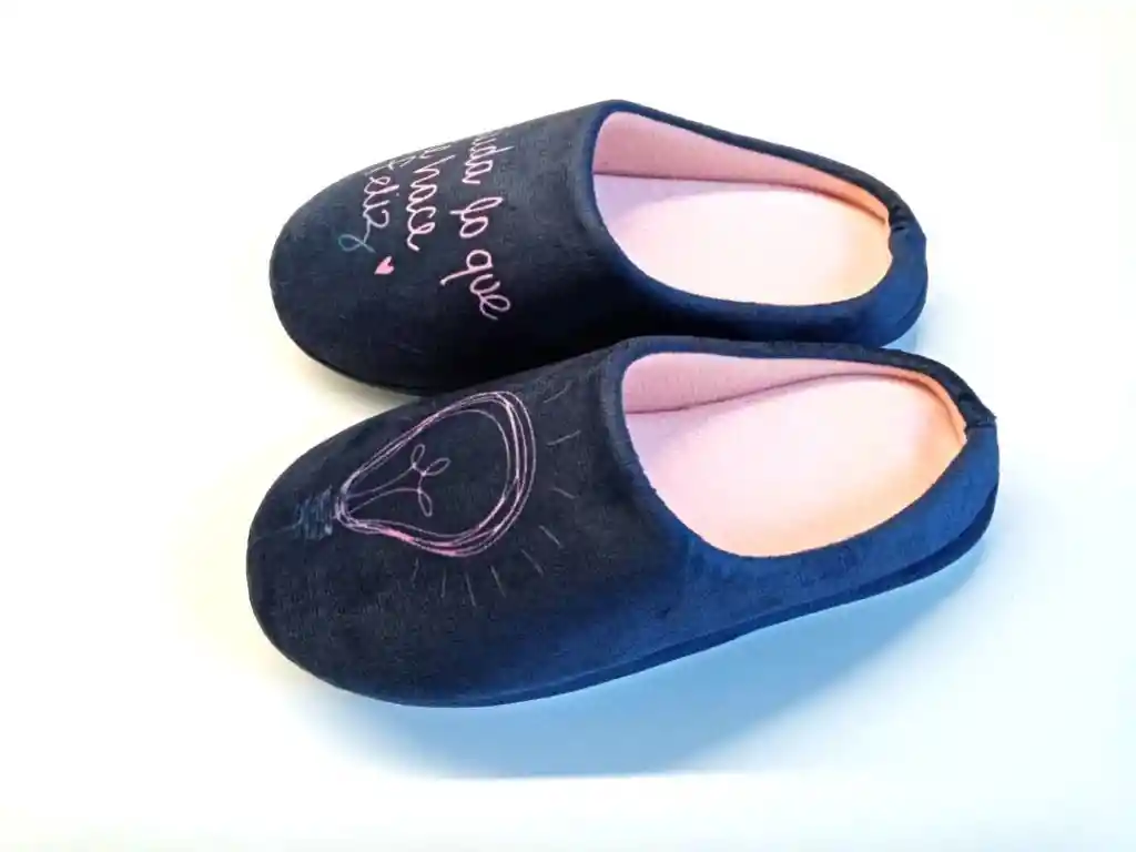 2w Pantuflas Cuida Mnavy