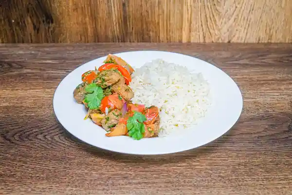 Lomo Saltado Con Arroz Blanco