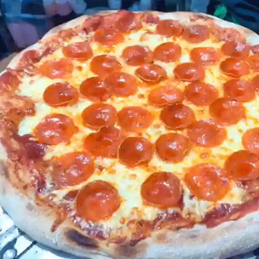 Pizza Pepperoni 33 Cm