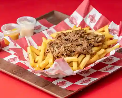 Papas Fritas con Carne Mechada