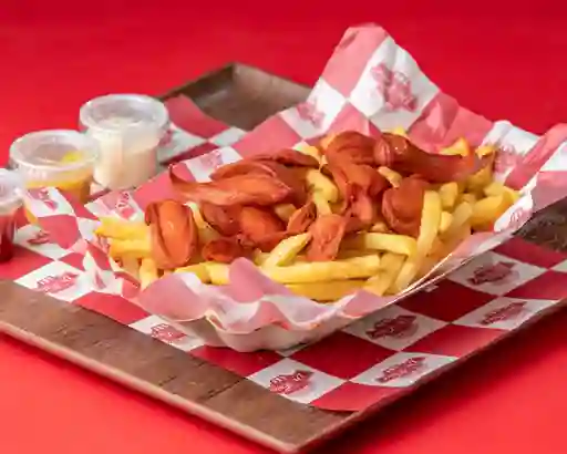 Papas Fritas con Salchichas