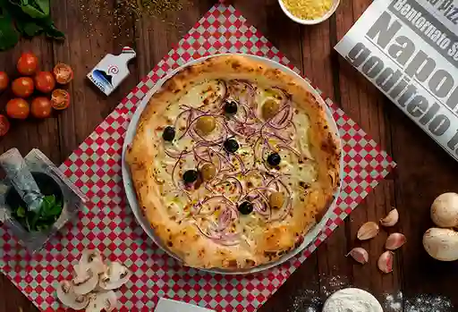 Pizza Cipolla E Olive