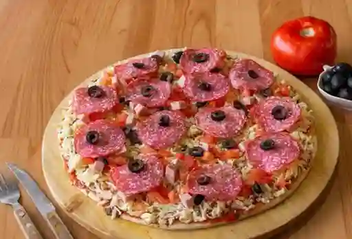 Pizza Mediana Salame