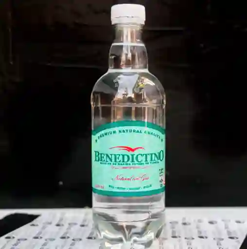 Benedictino Con Gas 500 ml