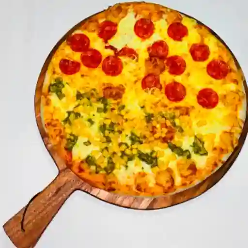 Pizza de Pollo Pesto