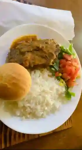 Plateada con Agregado y Ensalada