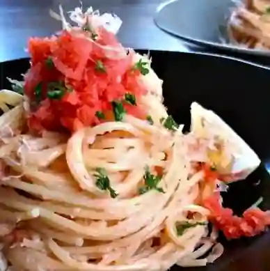 Spaghetti con Salsa