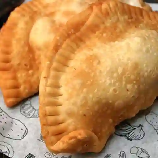 Empanadas de Camarón y Queso