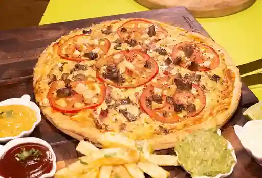 Pizza Tricarne Familiar