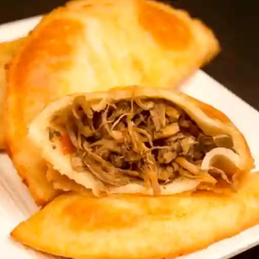 Empanada Mechada