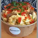 Papas con Salsa Cheddar Veggie