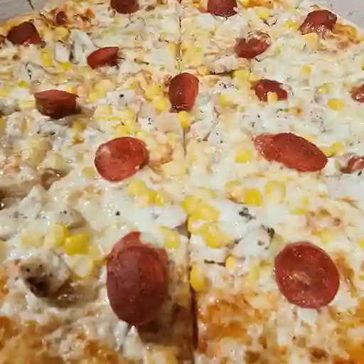 Pizza Rich Familiar