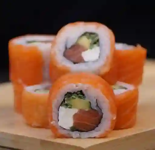 Sakebi Roll