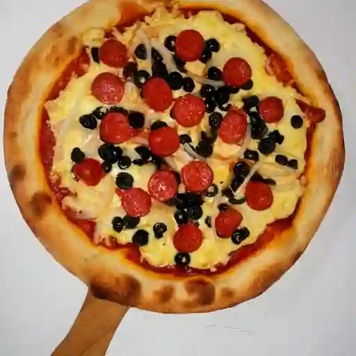 Pizza Española Familiar
