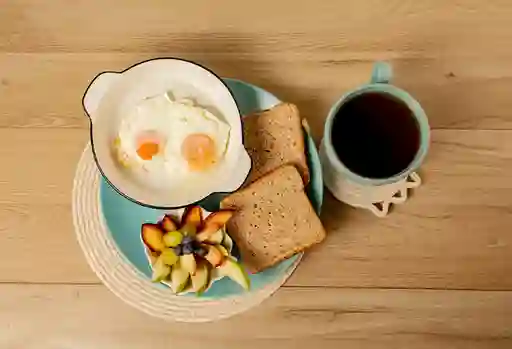 Paila Huevos Fritos, Mix de Frutas y Té