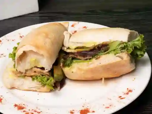 Sándwich Desmechada Cerdo
