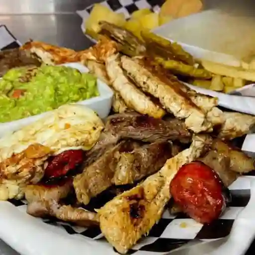 Parrilla Venezolana Mixta