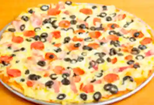 Pizza 3 Sabores Familiar