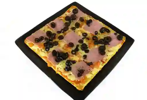 Pizza Familiar Clásica