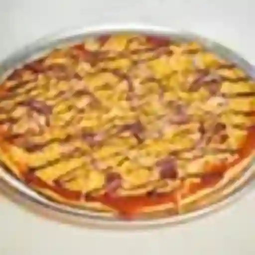 Pizza de Pollo Barbacoa