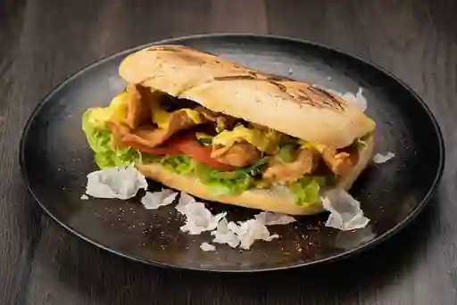 Sándwich de Chicharrón de Pollo