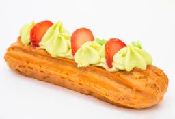 Éclair Pistachio Frutilla