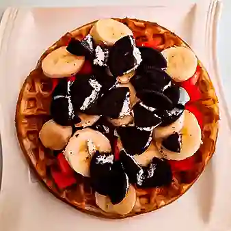 Waffle Dulce Banana Frutilla Oreo