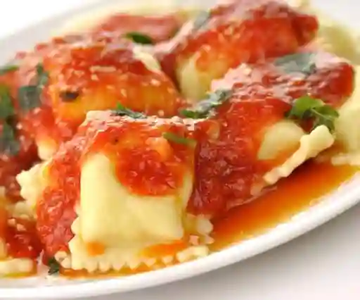 Ravioles Relleno Bolognesa