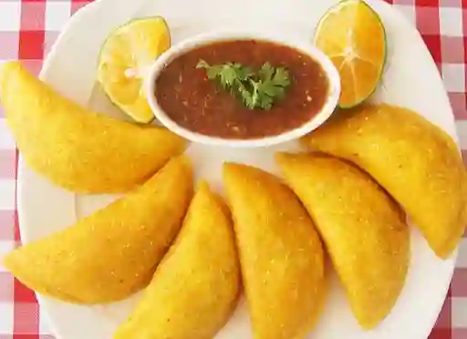 Empanaditas de Camarón Mandarín Queso