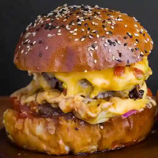 Brutal con Papas Fritas