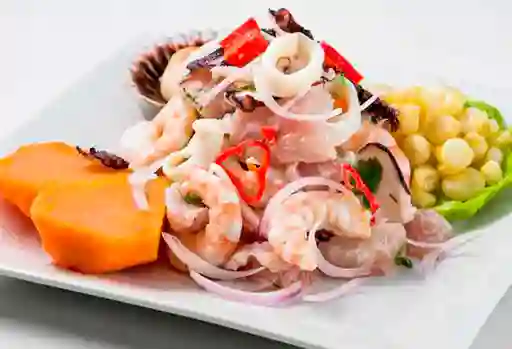 Ceviche Mixto