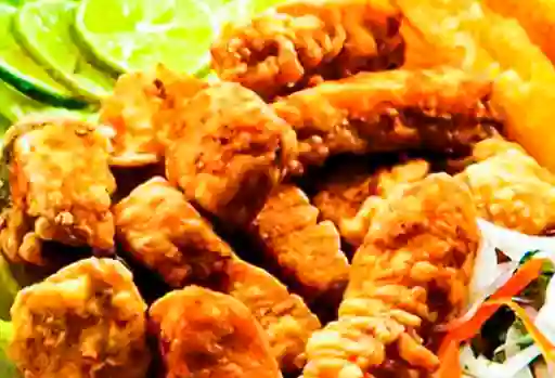 Chicharrón Amorío Pollo (Personal)