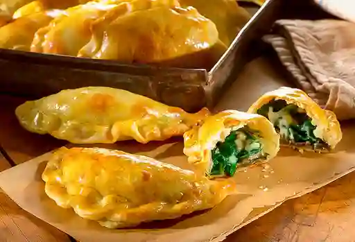 Empanadas Tradicionales Espinaca Queso