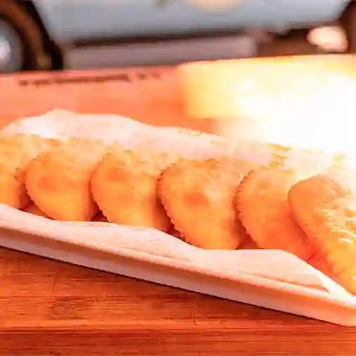 Empanadas Queso Cóctel