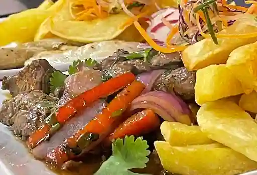 Lomo Saltado