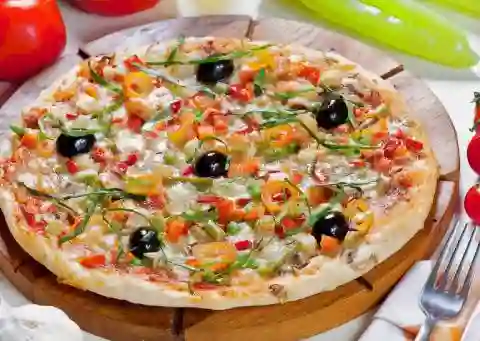 Pizza Vegetariana Mediana
