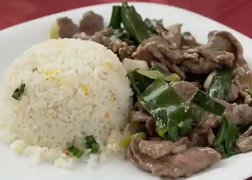 Carne Mongoliana con Arroz