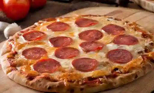 Pizza Pepperoni Familiar
